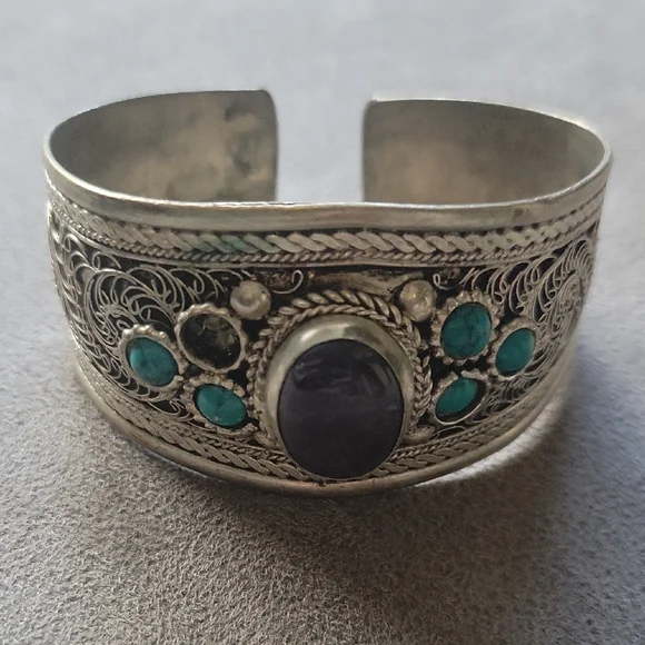 Silver and Turquoise Cuff Bracelet - Picture 1 of 5